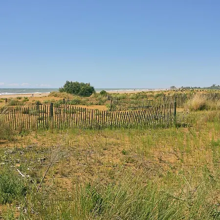 דירה One-bedroom Flat With Balcony And Ac *