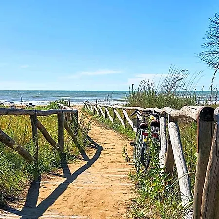 One-bedroom Flat With Balcony And Ac Apartment Bibione