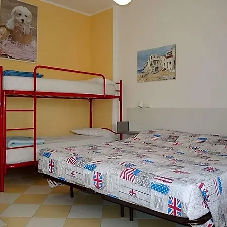 One-bedroom Flat With Balcony And Ac Bibione