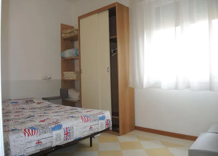 One-bedroom Flat With Balcony And Ac Bibione