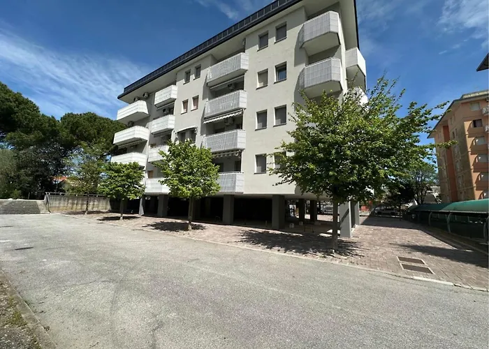 One-bedroom Flat With Balcony And Ac * Bibione